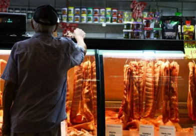 Trocas no prato: brasileiros deixam carnes nobres de lado e consomem mais ovos e cortes baratos