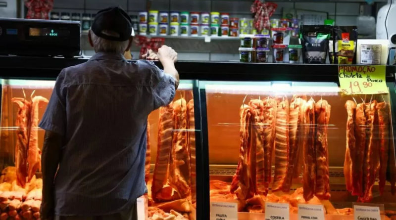 Trocas no prato: brasileiros deixam carnes nobres de lado e consomem mais ovos e cortes baratos