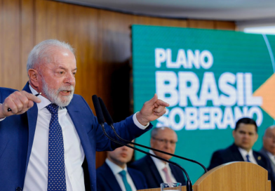 Lula reforça soberania, elogia Pix e critica “traidores” em discurso do 7 de Setembro