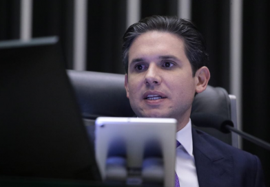 Que o Senado avalie o PL Antifacção e promova ajustes quando considerados necessários, defende Hugo