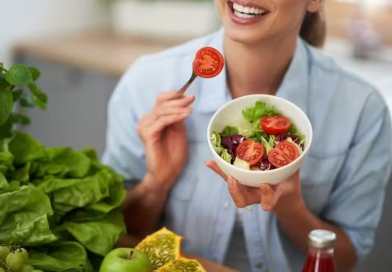 Por que a alimentação faz tanta diferença para ter mais saúde e disposição depois dos 45 anos