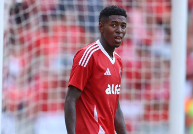 Flamengo prepara anúncio de Vitão e faz a contratação mais cara já registrada para um zagueiro no país