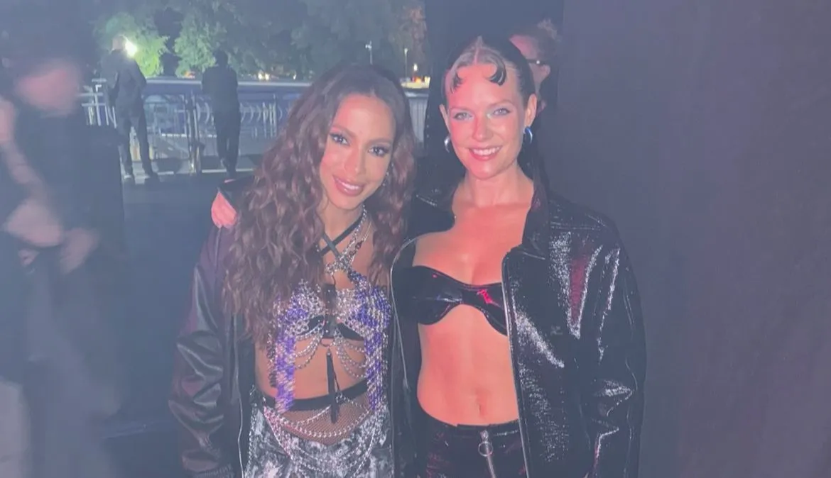 Após Foto com Anitta, Cantora Tove Lo Tem Rede Social Tomada por Brasileiros