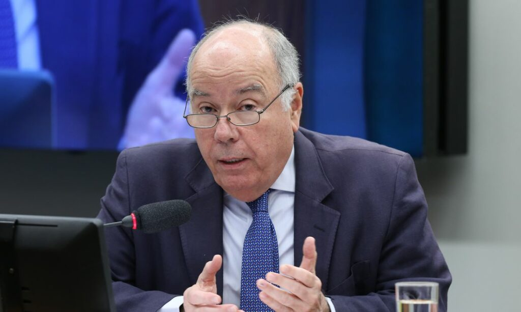Oposição no Senado Solicita Explicações ao Chanceler Sobre Ação do Governo na Crise Venezuelana