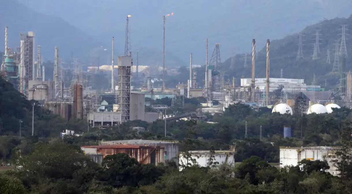 Governo Avalia Endurecer Proteção à Indústria Frente a Mudanças no Mercado Internacional