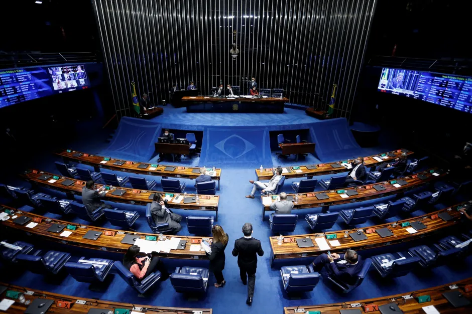 Senado Retoma Atividades com Debate sobre PEC para Reduzir Dívidas dos Municípios