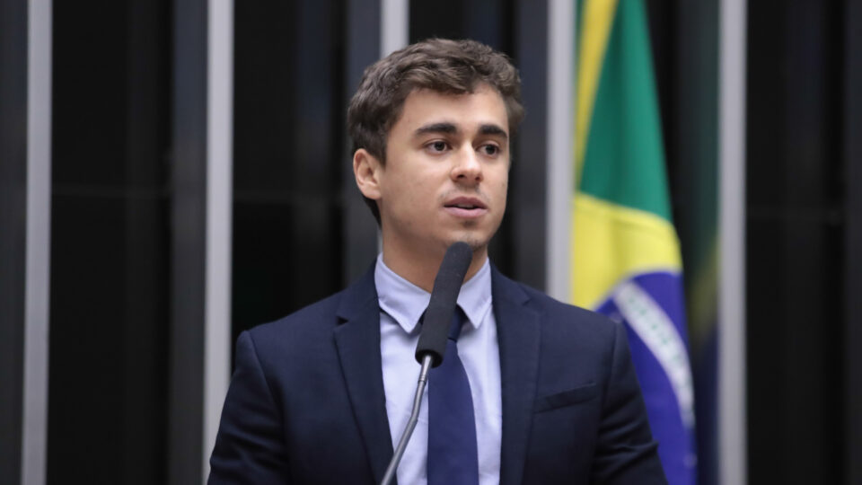 Fux Convoca Audiência para Mediar Acordo entre PGR e Nikolas Ferreira