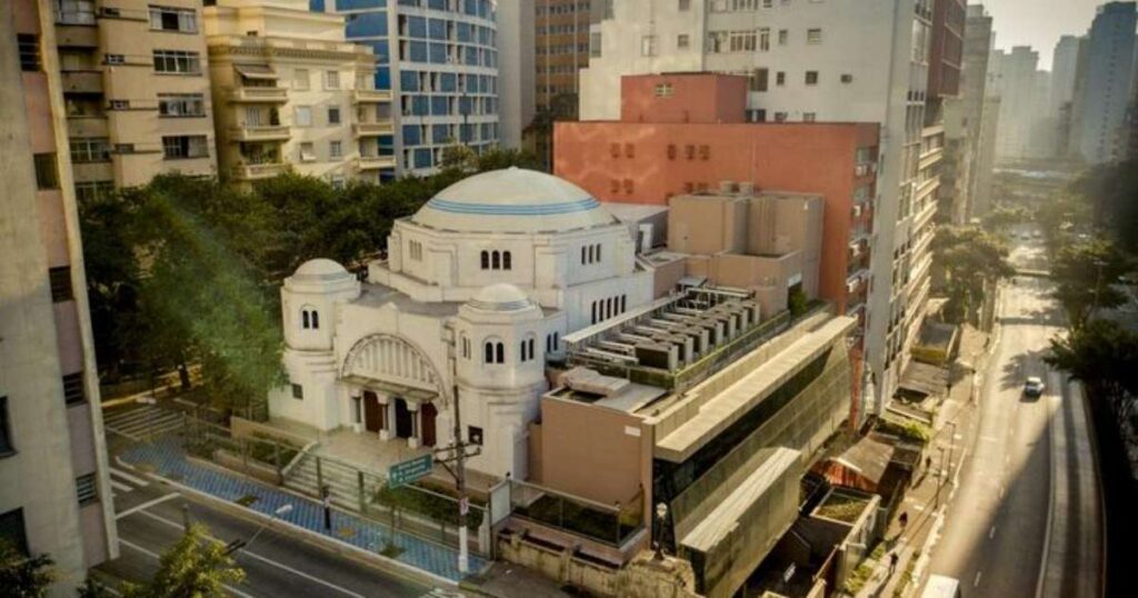 Festival Literário do Museu Judaico terá Nora Krug e Sarah Hurwitz em 2026; veja a programação