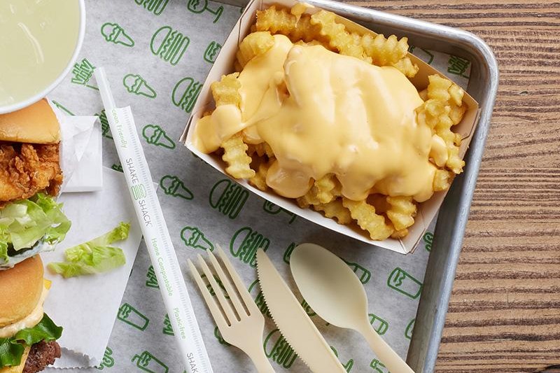 Rede de fast food Shake Shack chega ao Brasil em 2027 com operadora do Outback