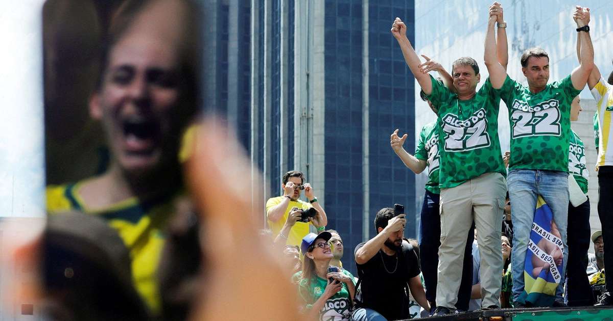Mesmo com ‘Exército’ de Janones, esquerda não se equipara à força digital do bolsonarismo, diz Marcos Nobre