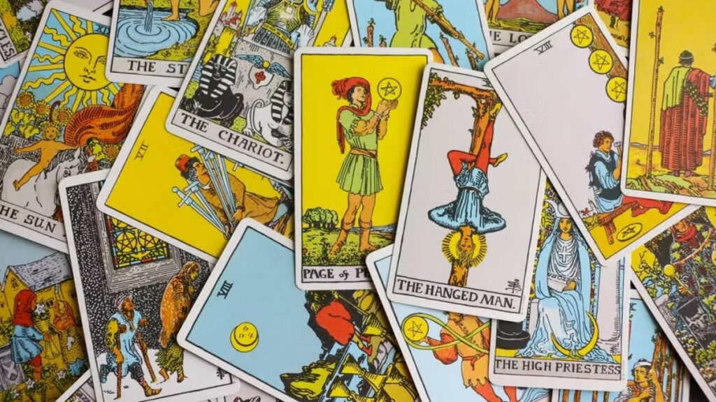 Cartas do Tarot que indicam mudança: as 3 que anunciam uma virada
