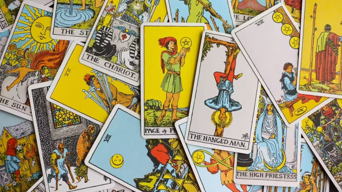 Cartas do Tarot que indicam mudança: as 3 que anunciam uma virada