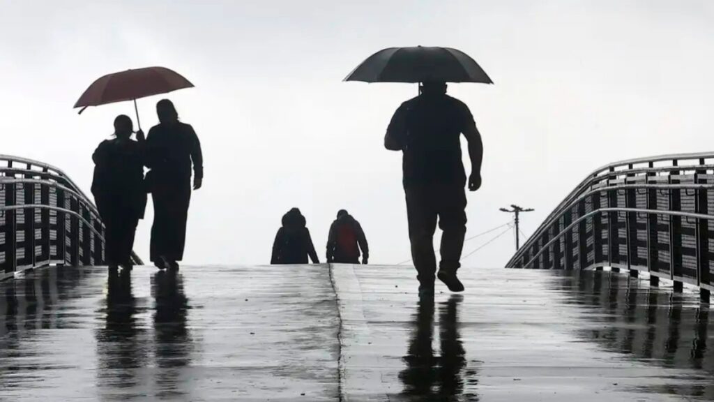 Chuva forte deve atingir quatro estados com até 200 mm